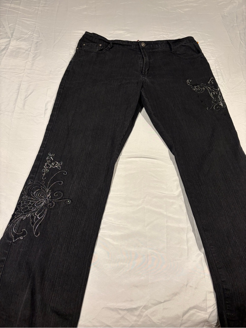 Cosmopolitan Jeanswear Black Embroidered Floral Jeans Rhinestone Stretch 18 Y2K